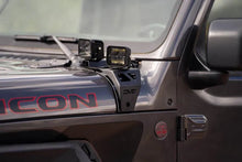 Load image into Gallery viewer, DV8 Offroad 18-22 Jeep Gladiator JT Cowl Light Bar Bracket - Corvette Realm