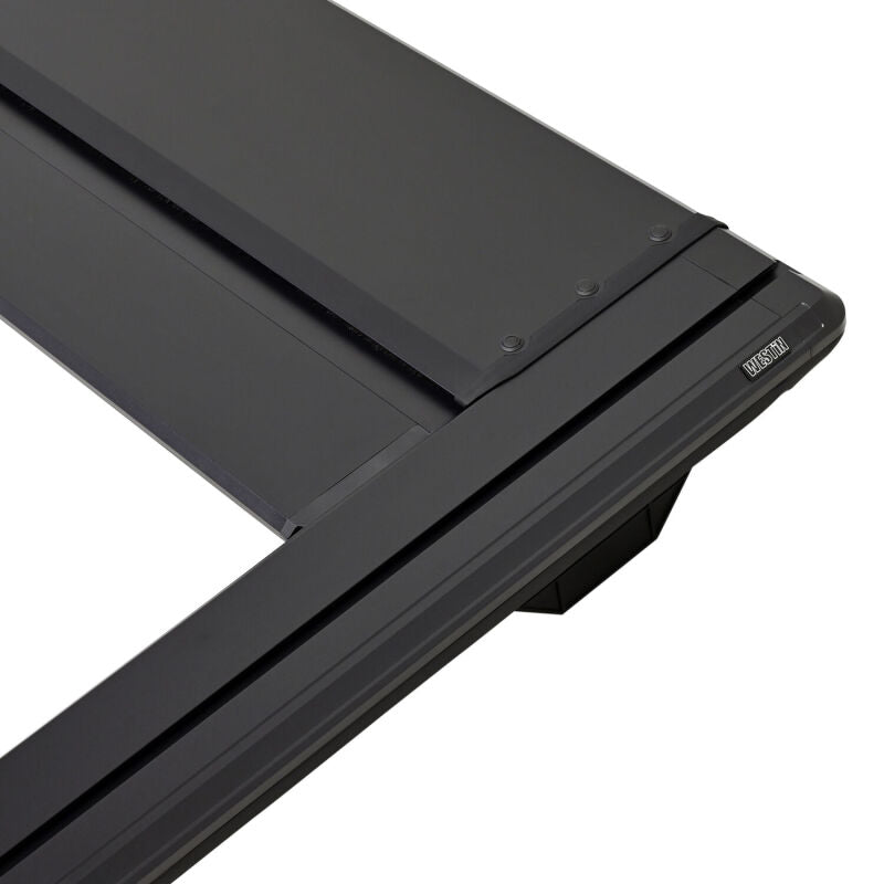 Westin 19-26 GM  Silverado/Sierra 1500 5ft 8in Bed Manual Retractable Tonneau Cover - Black