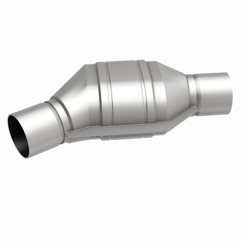 MagnaFlow Conv Univ 2.5 Angled Inlet