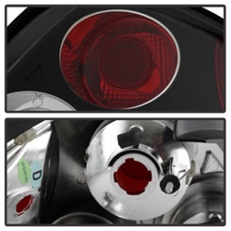 Spyder Hyundai Tiburon 03-05 Euro Style Tail Lights Black ALT-YD-HYT03-BK - Corvette Realm