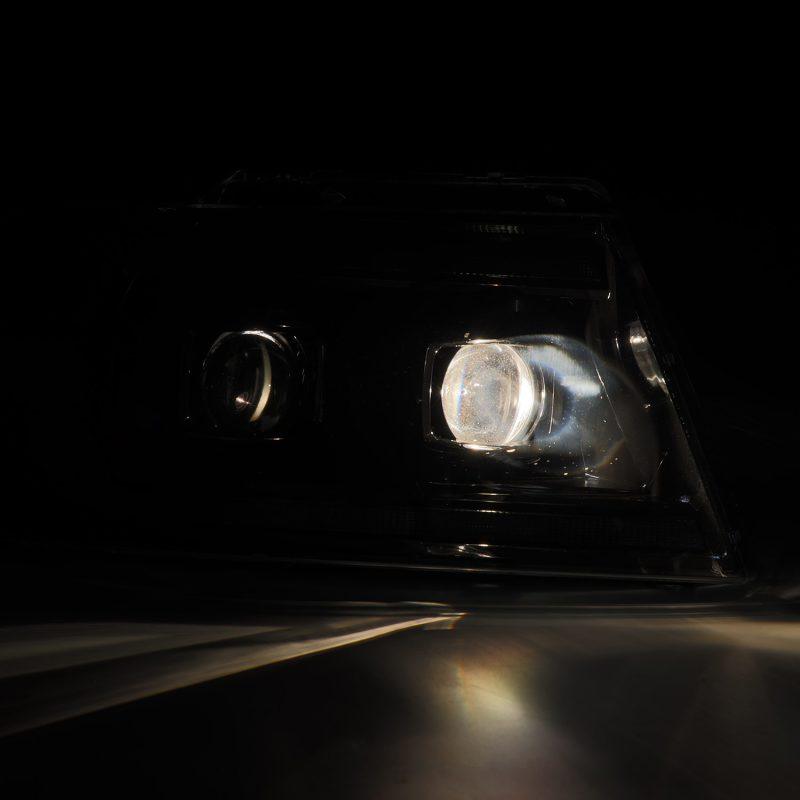 AlphaRex 04-08 Ford F150 PRO-Series Projector Headlights Chrome w/ Sequential Signal and DRL - Corvette Realm
