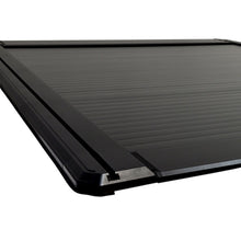 Load image into Gallery viewer, Westin 19-26 GM Silverado/Sierra 2500/3500 6ft 6in Bed Manual Retractable Tonneau Cover - Black