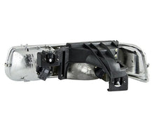 Load image into Gallery viewer, ANZO 1999-2002 Chevrolet Silverado 1500 Crystal Headlights Black - Corvette Realm