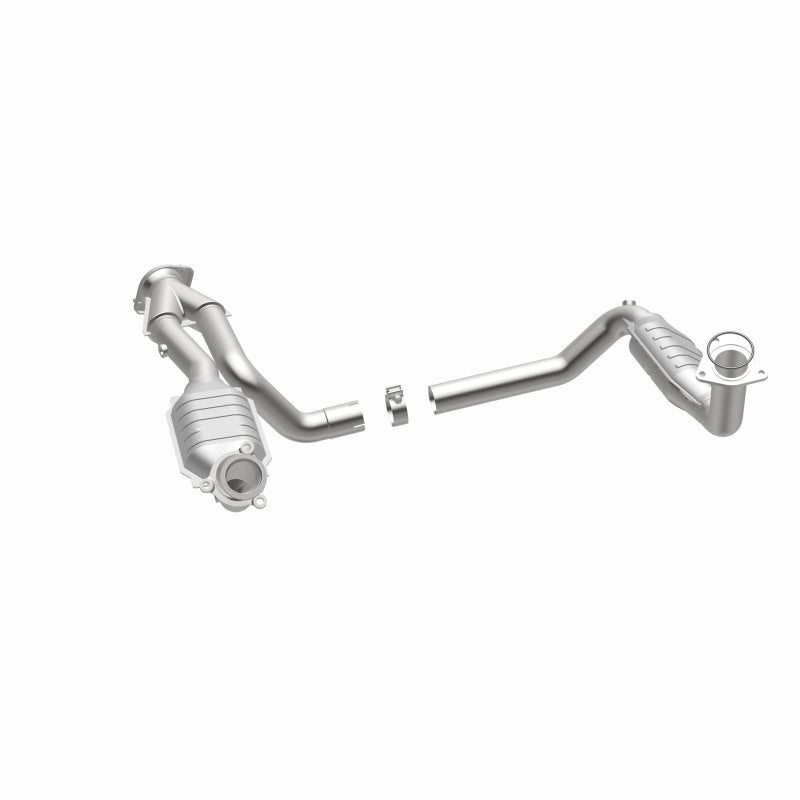 MagnaFlow Conv DF 02-06 Cadillac Escalade / 02-06 Chevy Avalanche 5.3L Dual Conv Y-Pipe Assembly 2WD