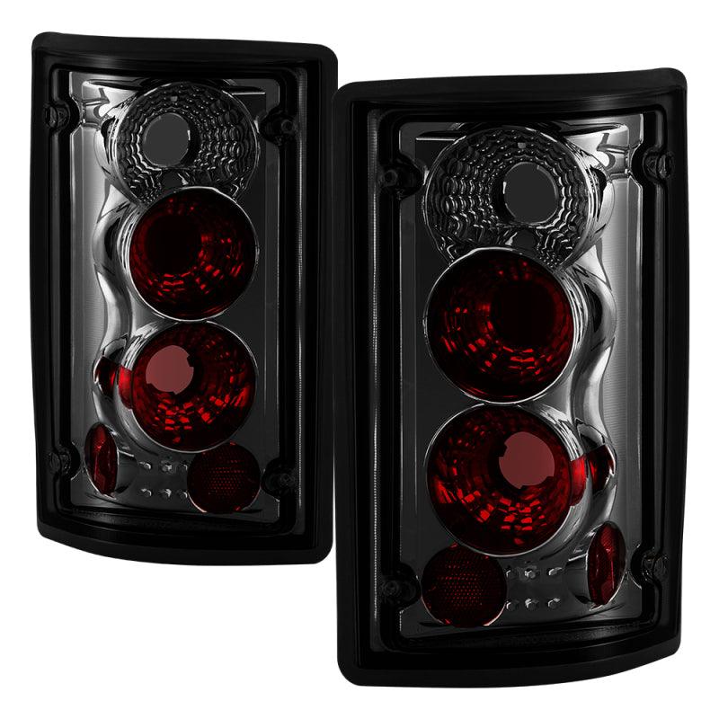 Spyder Ford Excursion 00-06/Econoline 150/250/350/450/550 95-06 Euro Tail Lights Smk ALT-YD-FEC00-SM - Corvette Realm