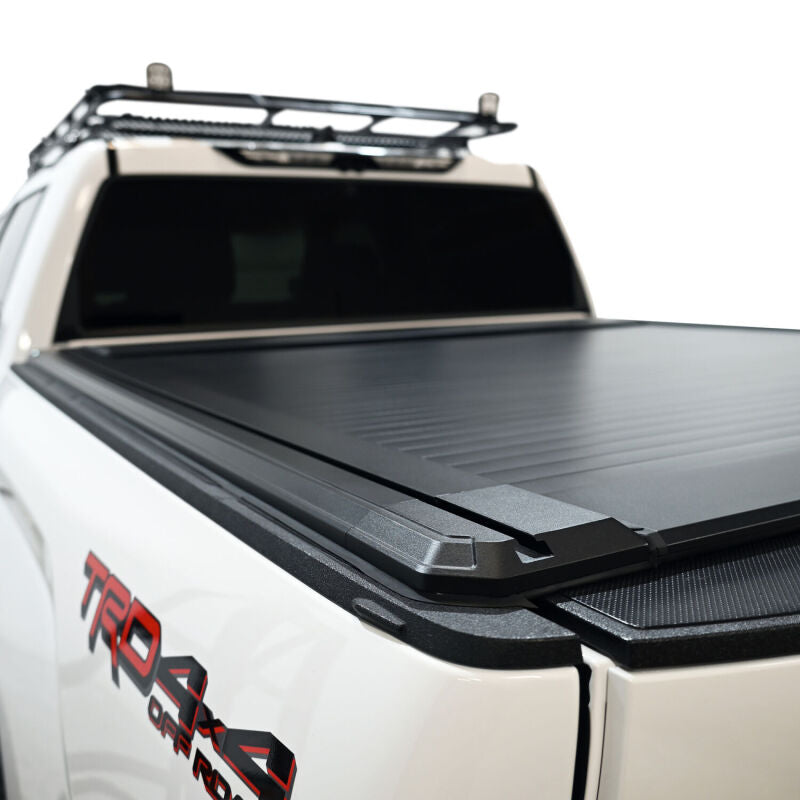 Westin Manual Retractable Tonneau Cover 22-26 Toyota Tundra 5.5ft Bed Black