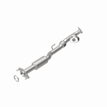 Load image into Gallery viewer, MagnaFlow Direct-Fit OEM EPA Compliant Catalytic Converter - 13-15 Nissan Pathfinder V6 3.5L - Corvette Realm