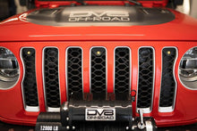 Load image into Gallery viewer, DV8 Offroad 2018+ Jeep JL Grill Amber Marker Lights - Corvette Realm