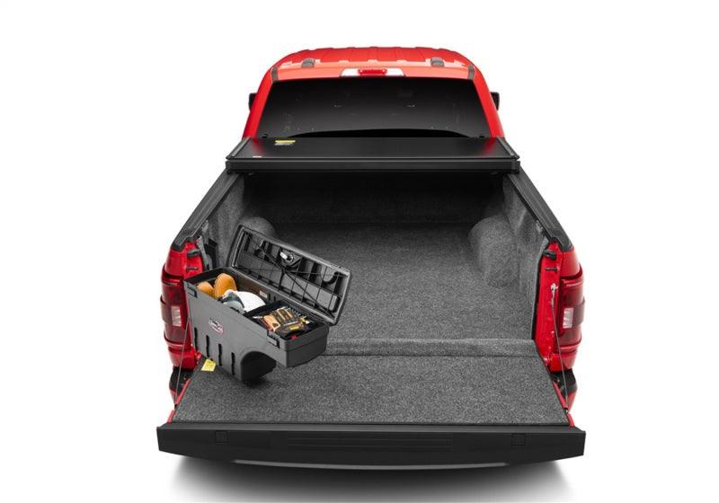 UnderCover 15-20 Ford F-150 Drivers Side SwingH1128-H1157 Case - Black Smooth - Corvette Realm