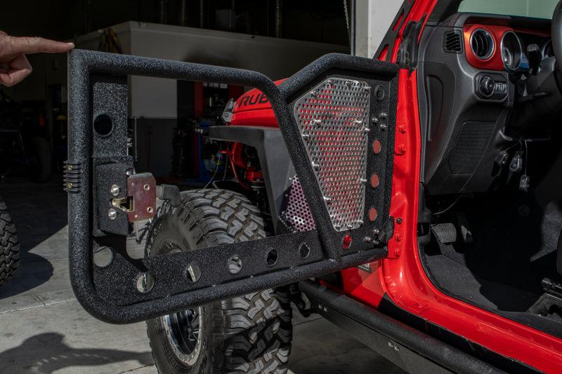 DV8 Offroad Jeep 18+ Wrangler JL / 20+ Gladiator JT Front Rock Doors w/ Perforated Aluminum Mesh - Corvette Realm