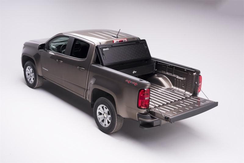 BAK 2023+ Chevy Colorado Crew Cab 5.2ft Bed BAKFlip G2 - Corvette Realm