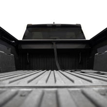 Load image into Gallery viewer, Westin Manual Retractable Tonneau Cover 24-26 Toyota Tacoma 6ft Bed Black