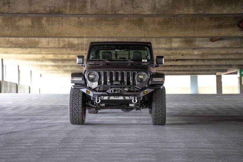 DV8 Offroad 07-18 Jeep Wrangler JK / 18-23 Wrangler JL / 20-23 Gladiator JT MTO Series Front Bumper - Corvette Realm