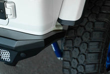 Load image into Gallery viewer, DV8 Offroad 18-23 Wrangler JL FS-7 Series Rear Bumper - Corvette Realm