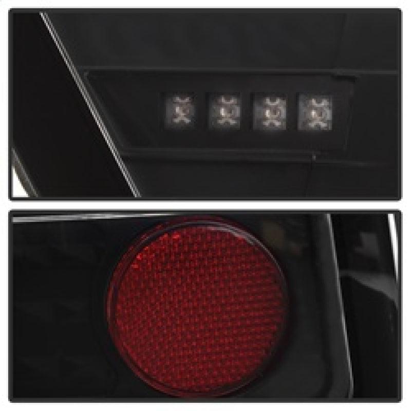 Spyder Dodge Magnum 05-08 LED Tail Lights Black ALT-YD-DMAG05-LED-BK - Corvette Realm