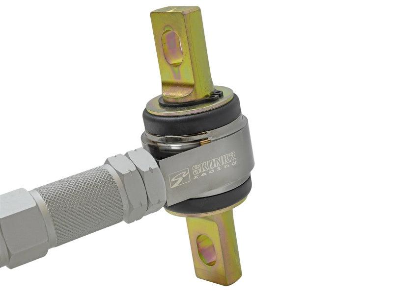 Skunk2 Pro Series 88-00 Honda Civic/CRX/Del Sol/90-01 Acura Integra Adjustable Rear Camber Kits - Corvette Realm