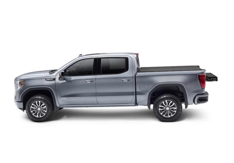 BAK 14-18 Chevy Silverado/GM Sierra Revolver X4s 6.7ft Bed Cover (2014 1500/15-19 1500/2500/3500) - Corvette Realm