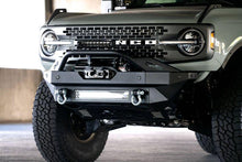 Load image into Gallery viewer, DV8 Offroad 2021+ Ford Bronco Modular Front Bumper Winch Capable w/ Auxiliary Light Mounts - Corvette Realm