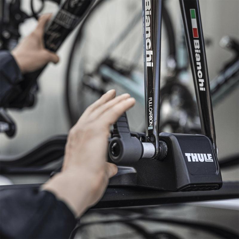 Thule FastRide Fork-Mount Roof Bike Rack (For Quick-Release Bikes/Adapter Req. for Thru-Axle) - Blk - Corvette Realm