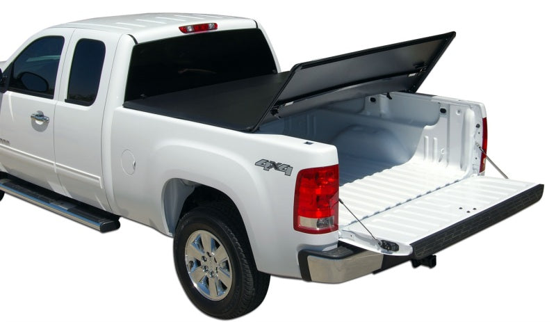 Tonno Pro 07-13 Chevy Silverado 1500 8ft Fleetside Tonno Fold Tri-Fold Tonneau Cover