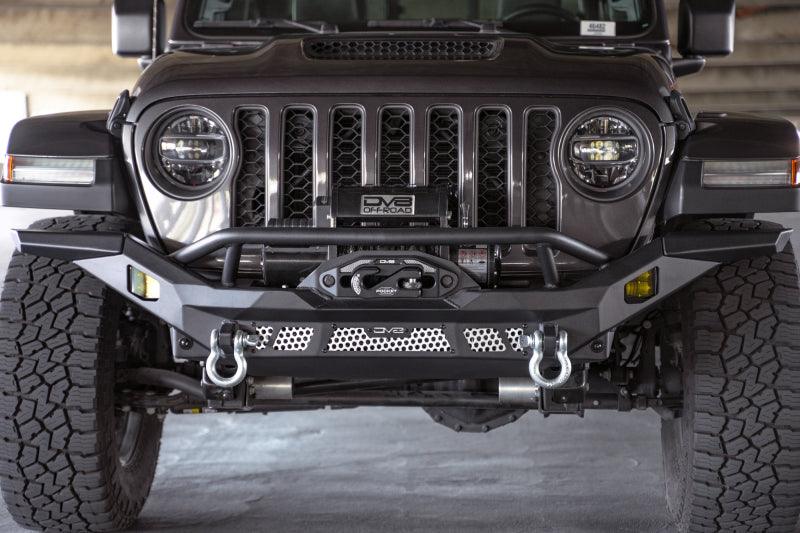 DV8 Offroad 07-18 Jeep Wrangler JK / 18-23 Wrangler JL / 20-23 Gladiator JT MTO Series Front Bumper - Corvette Realm