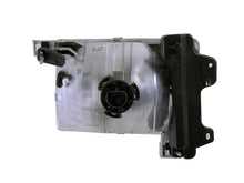 Load image into Gallery viewer, ANZO 1998-2000 Nissan Frontier Crystal Headlights Chrome - Corvette Realm