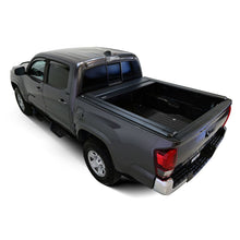Load image into Gallery viewer, Westin 16-23 Toyota Tacoma 5ft 5in Bed Manual Retractable Tonneau Cover - Black
