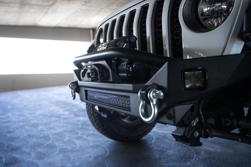 DV8 Offroad 18-23 Jeep Wrangler JL / 20-23 Jeep Gladiator JT FS-7 Mid-Width Winch Front Bumper - Corvette Realm