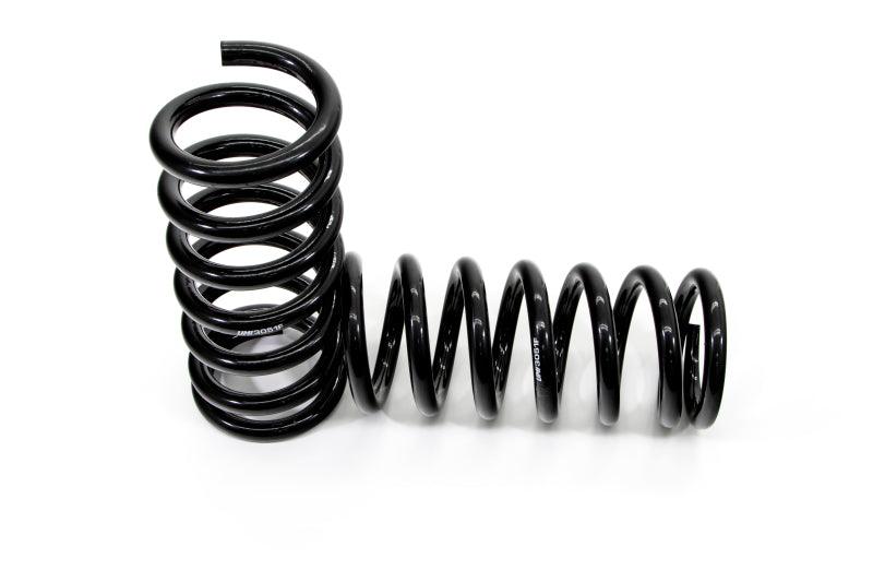 UMI Performance 78-88 GM G-Body Front 1in 70-81 F-Body 2-1/2in Lowering Spring - Corvette Realm