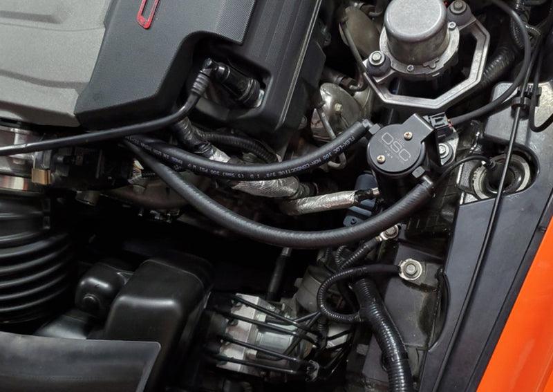 J&L 14-19 Chevrolet Corvette LT1 6.2L Driver Side Oil Separator 3.0 - Black Anodized - Corvette Realm