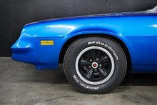 Load image into Gallery viewer, UMI Performance 70-81 GM F-Body Lowering Spring Front 2in Lowering - Corvette Realm