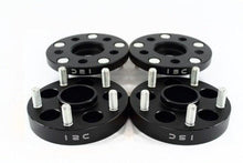 Load image into Gallery viewer, ISC Suspension 5x114.3 Hub Centric Wheel Spacers 20mm Black (Pair) - Corvette Realm